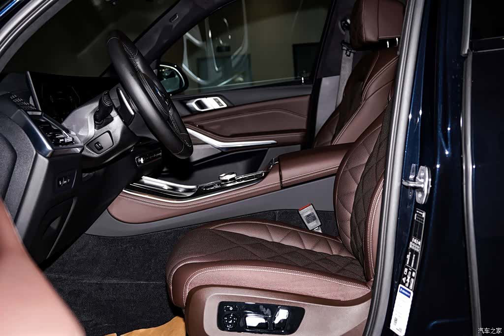 BMW X5, 2024 23
