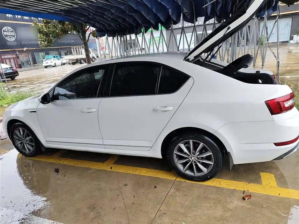 Skoda Octavia Skoda Octavia