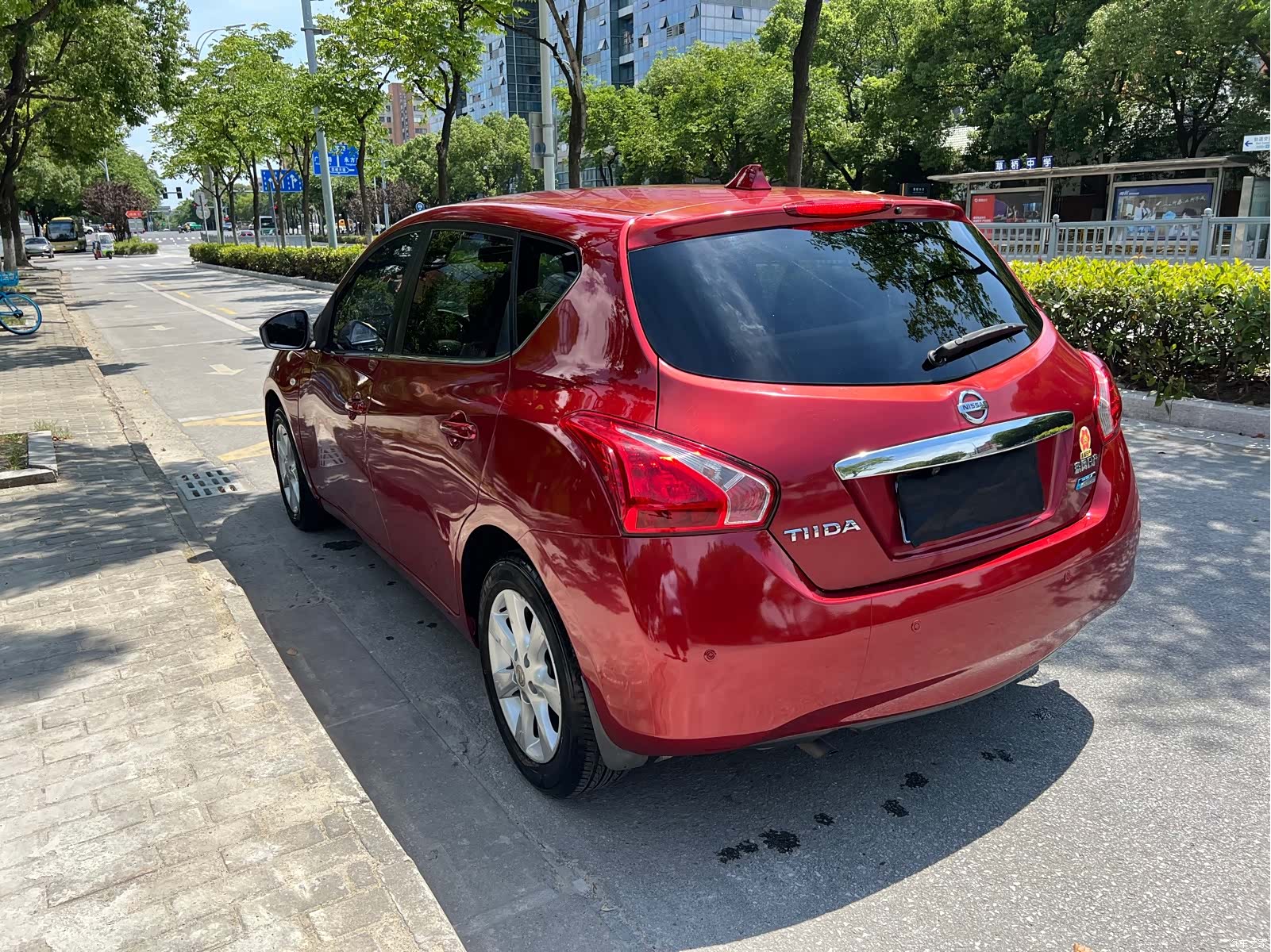 Nissan Tiida, 2011 все фото