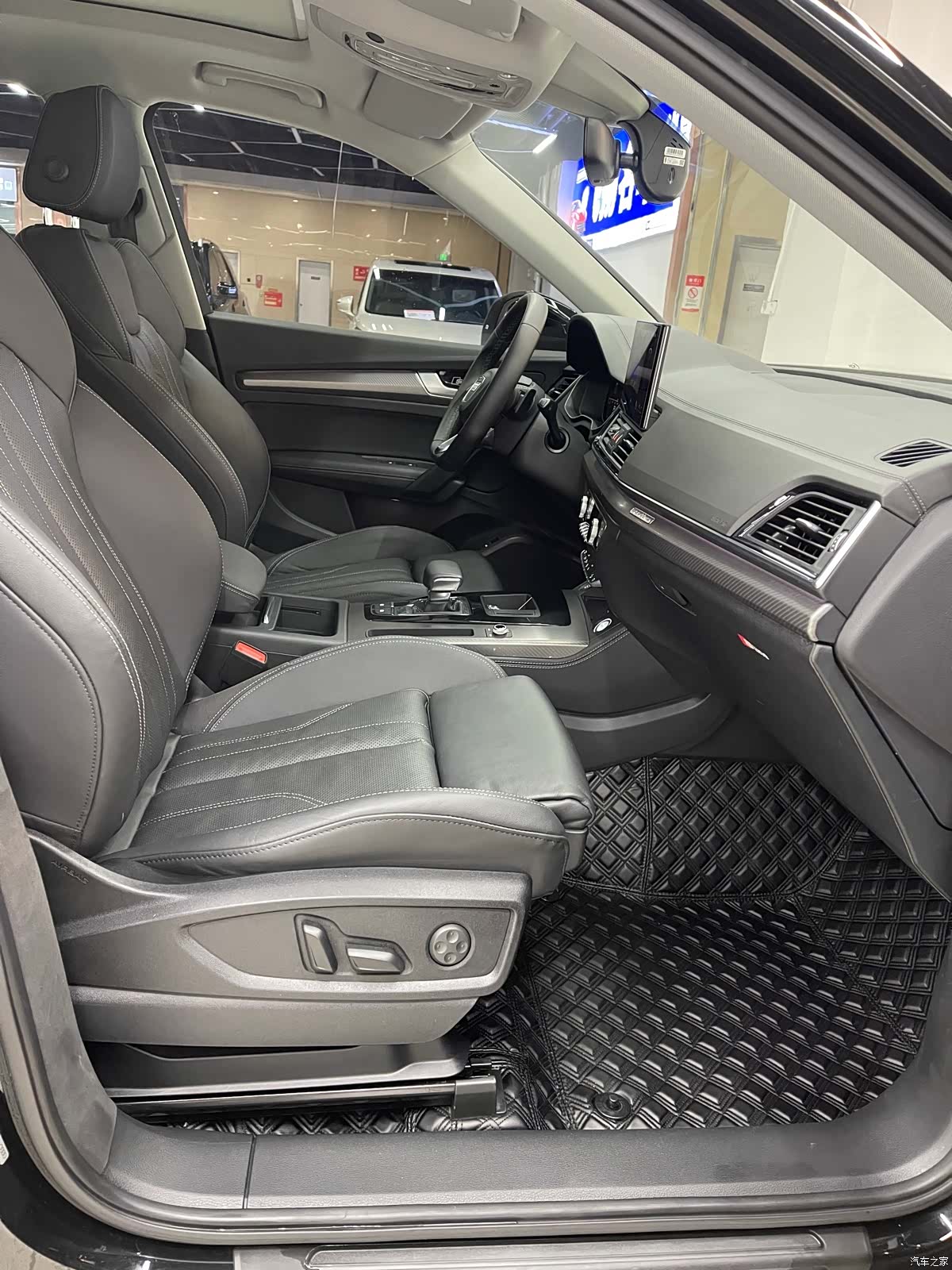 Audi Q5L, 2021 9