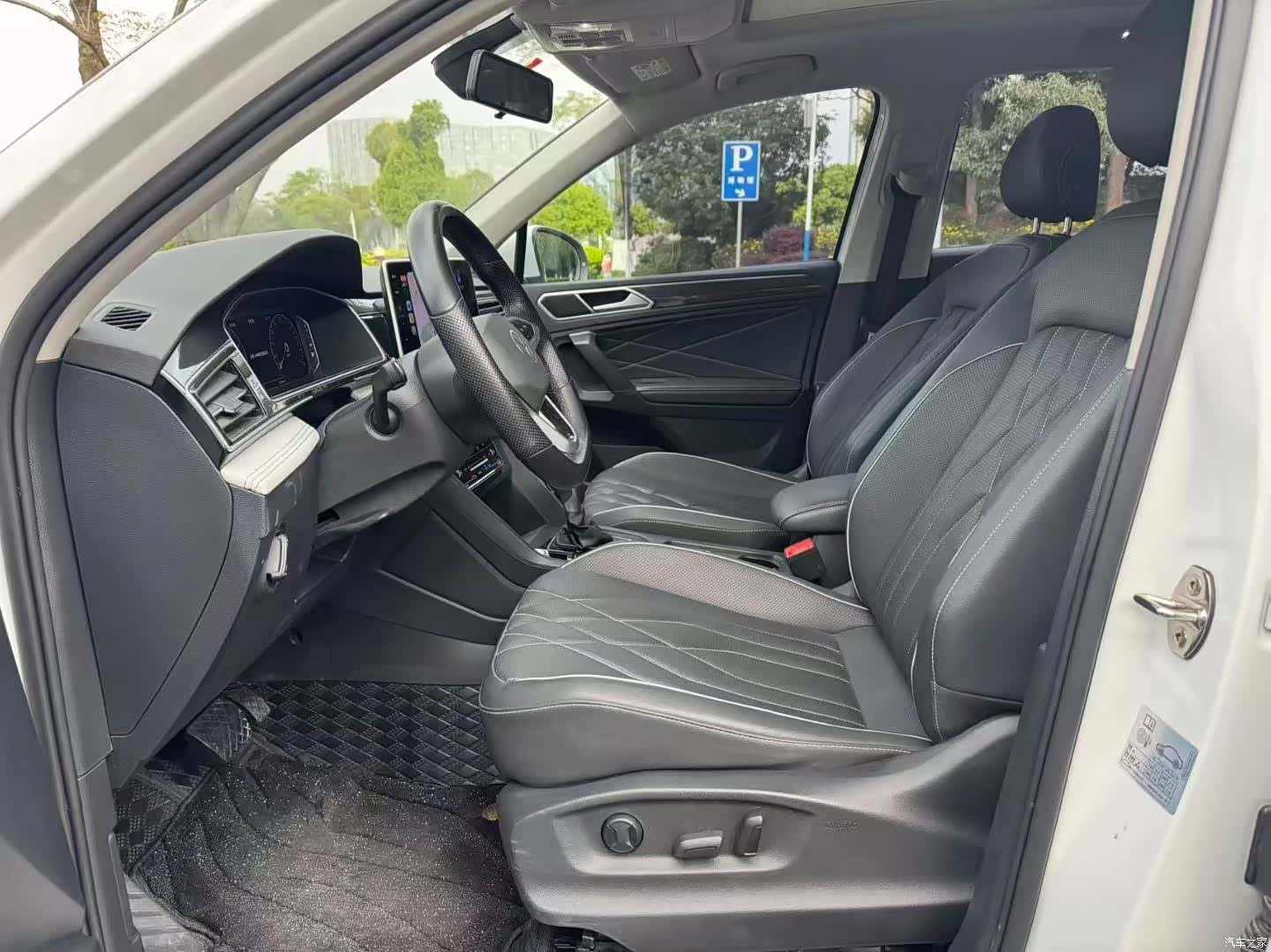 Volkswagen Tiguan L, 2024 10