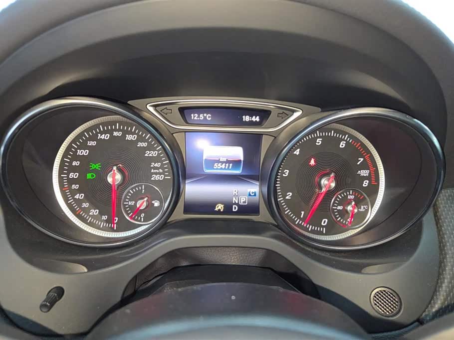 Mercedes-Benz GLA Mercedes-Benz GLA