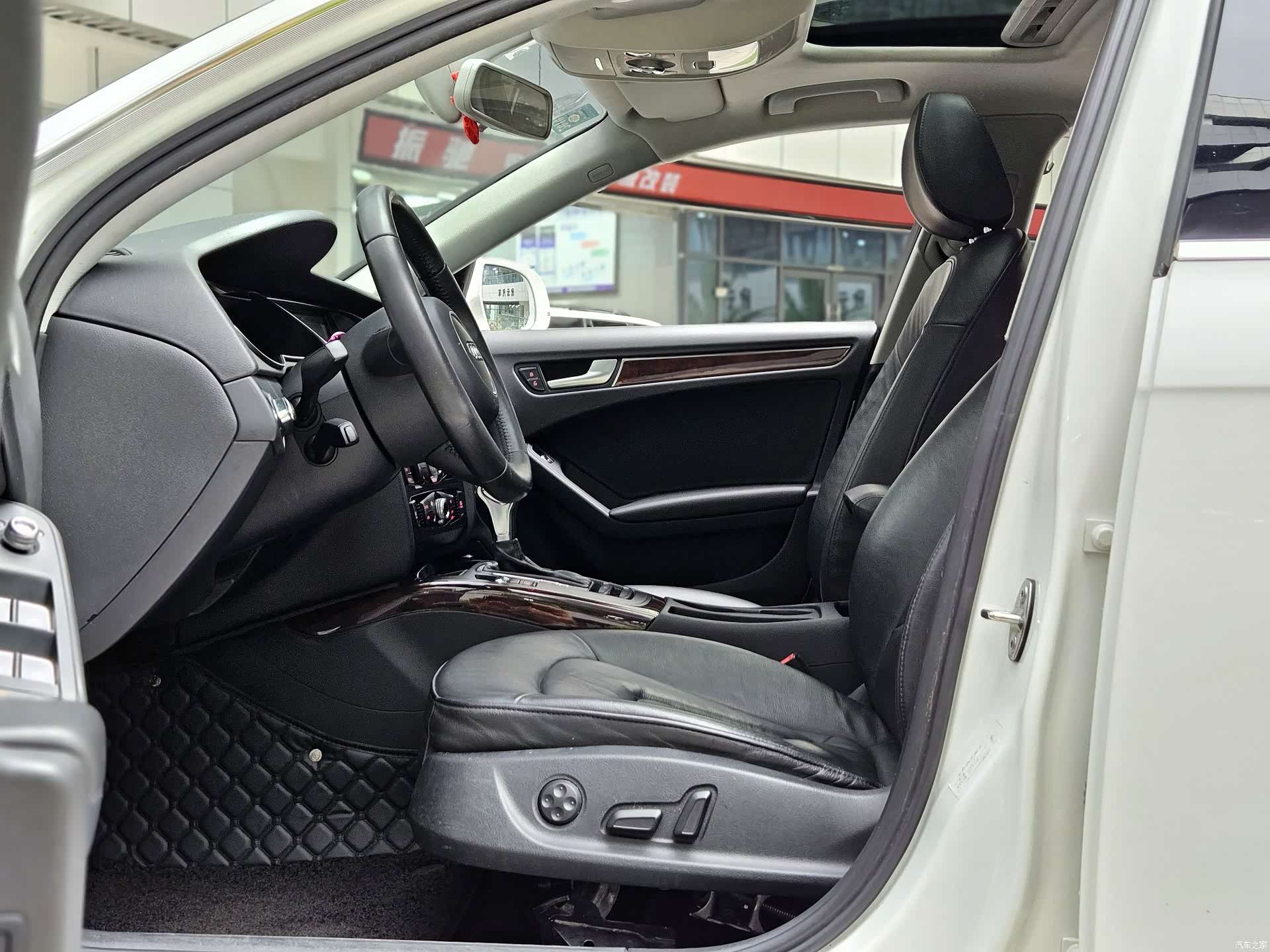 Audi A4L, 2012 все фото