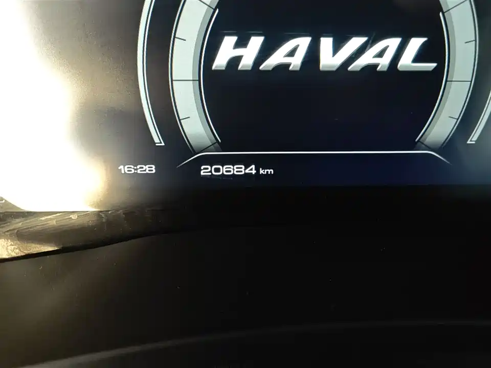 Haval F7
