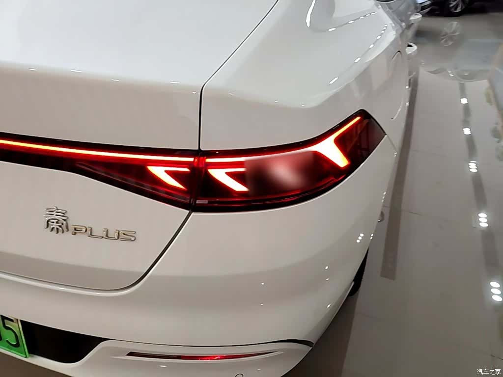 BYD Qin, 2023 8