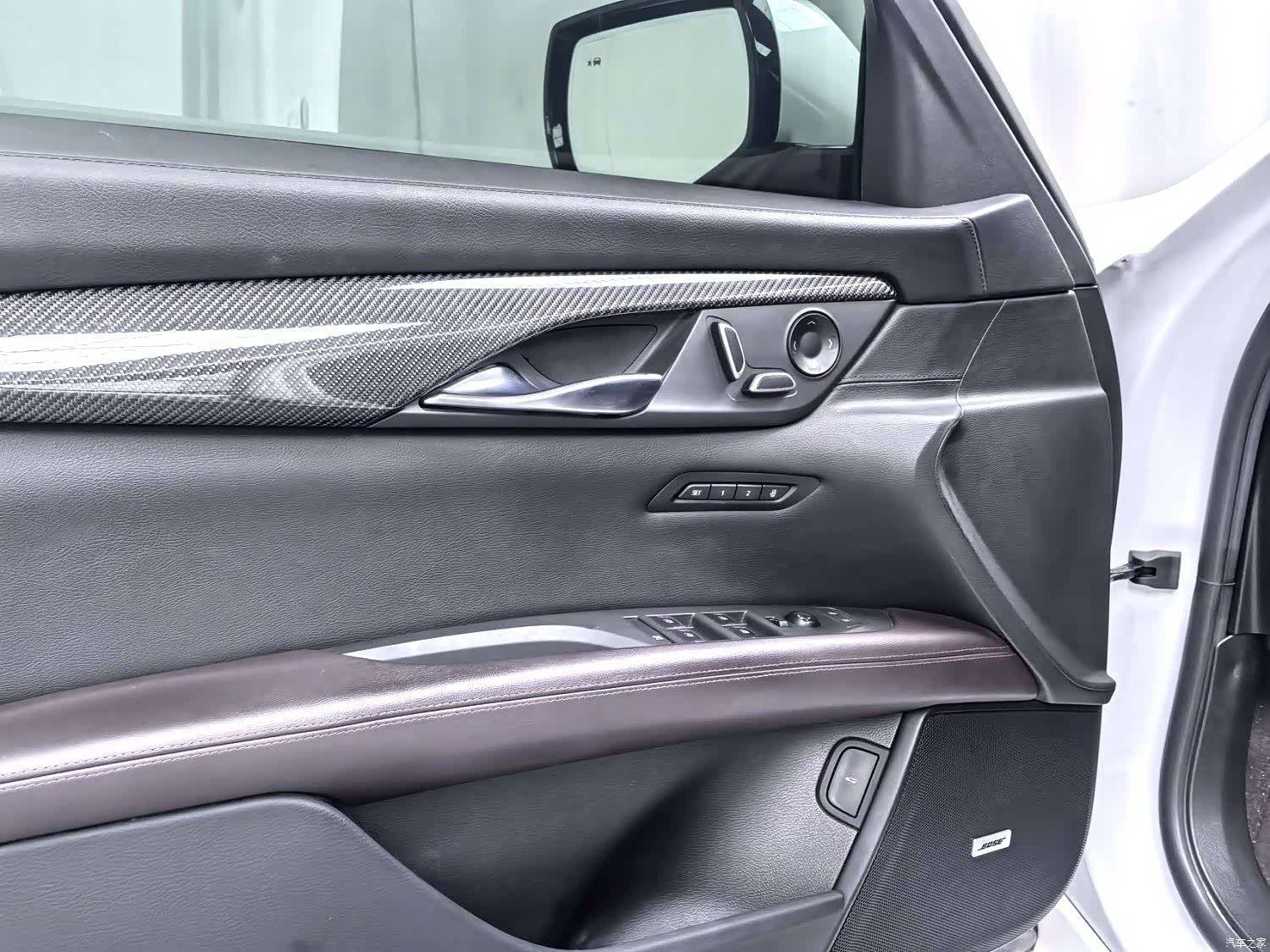 Cadillac CT6, 2022 4