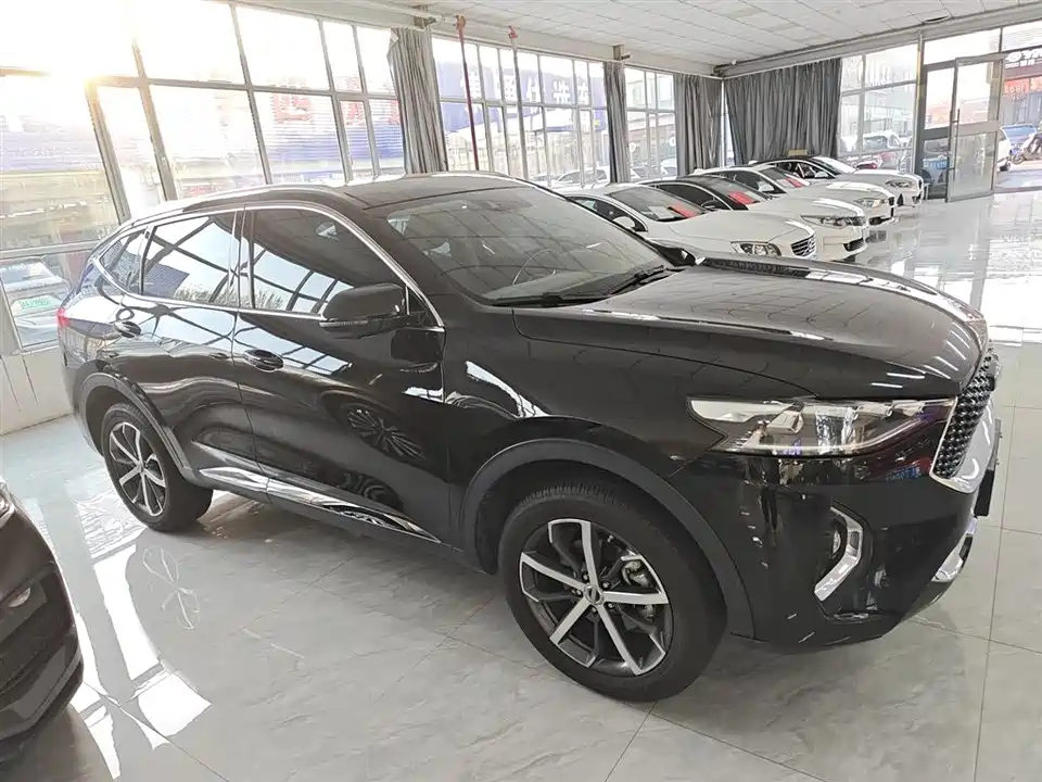 Haval F7