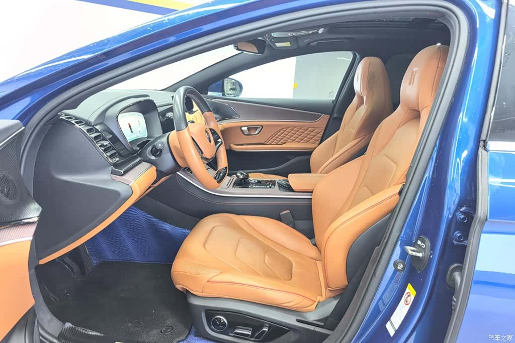 BYD Han, 2023 9