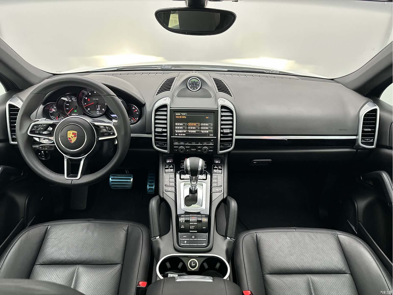 Porsche Cayenne, 2015 36
