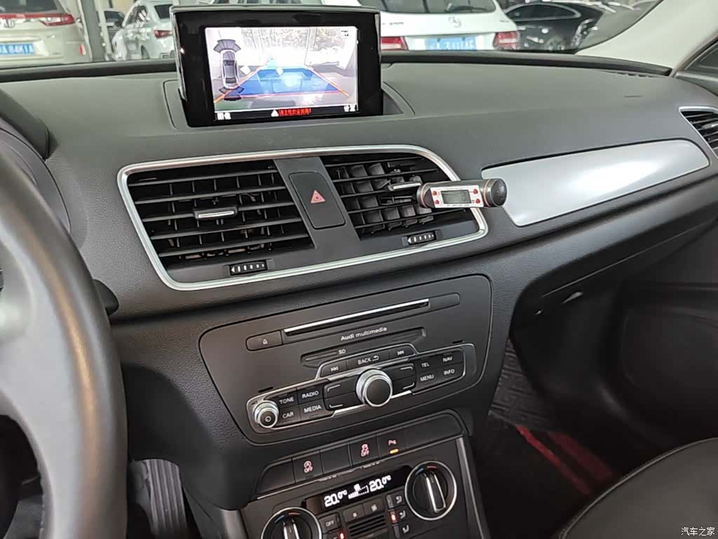 Audi Q3, 2018 13