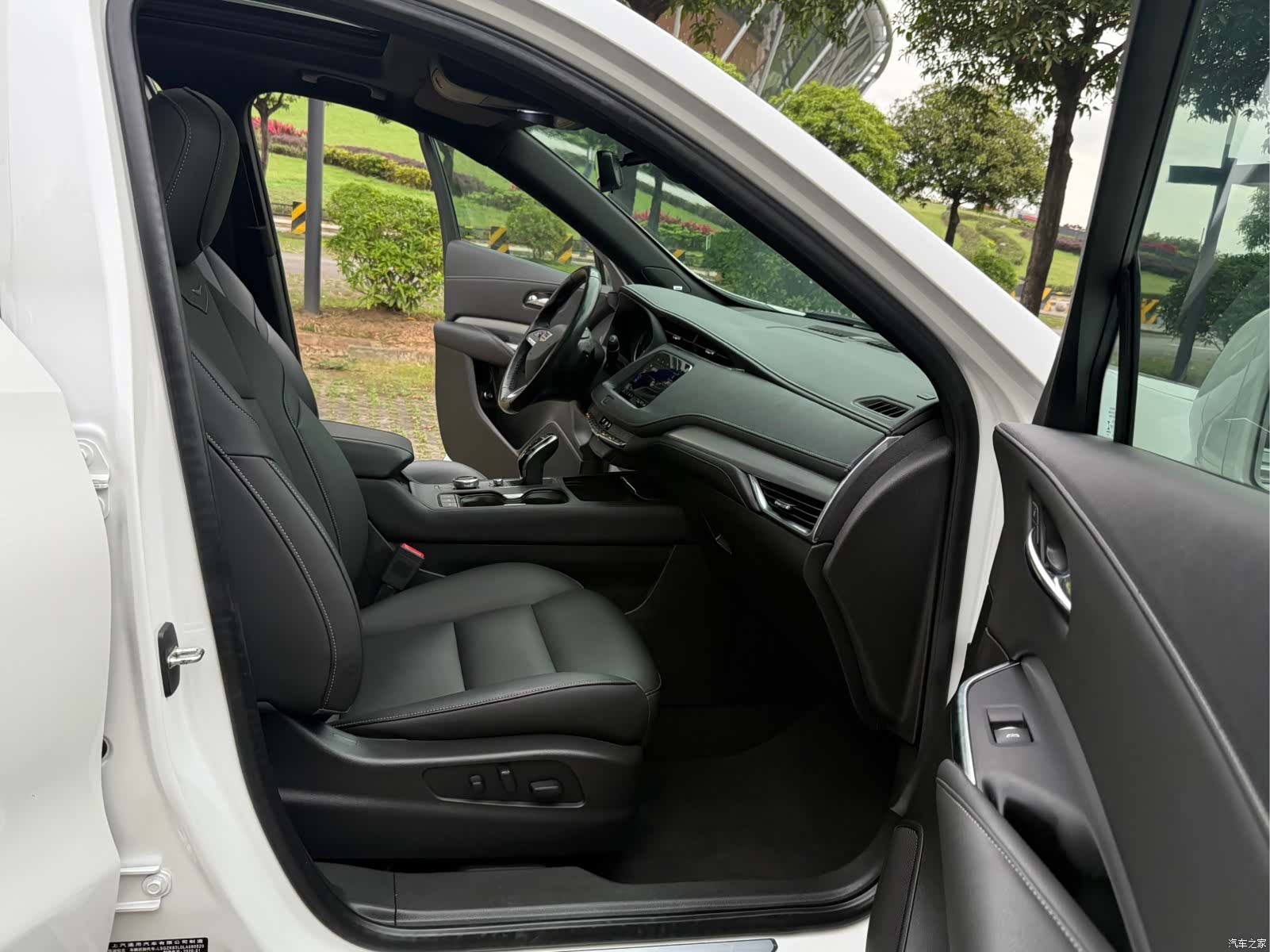 Cadillac XT4, 2020 4