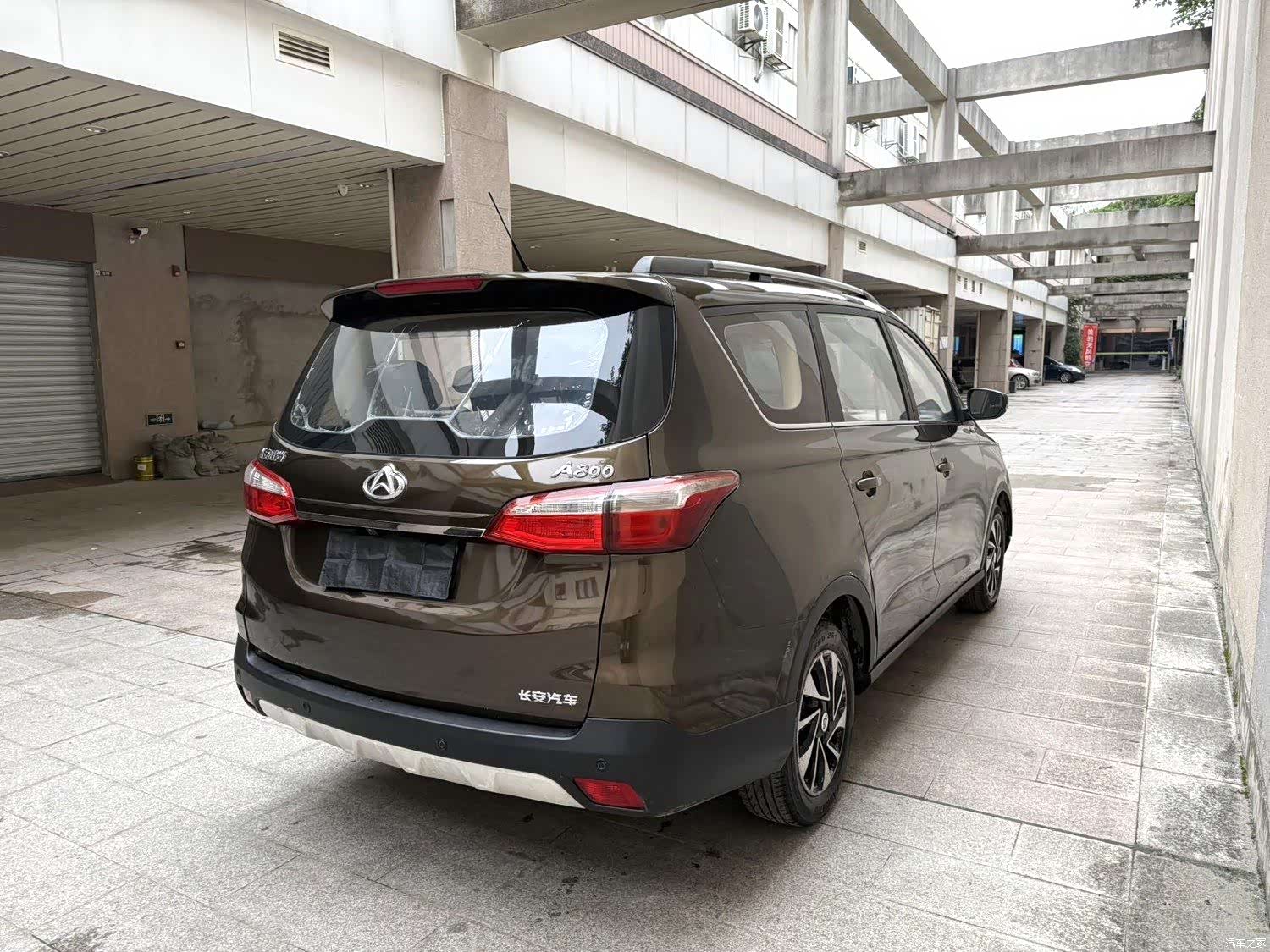 Changan A800, 2018 4