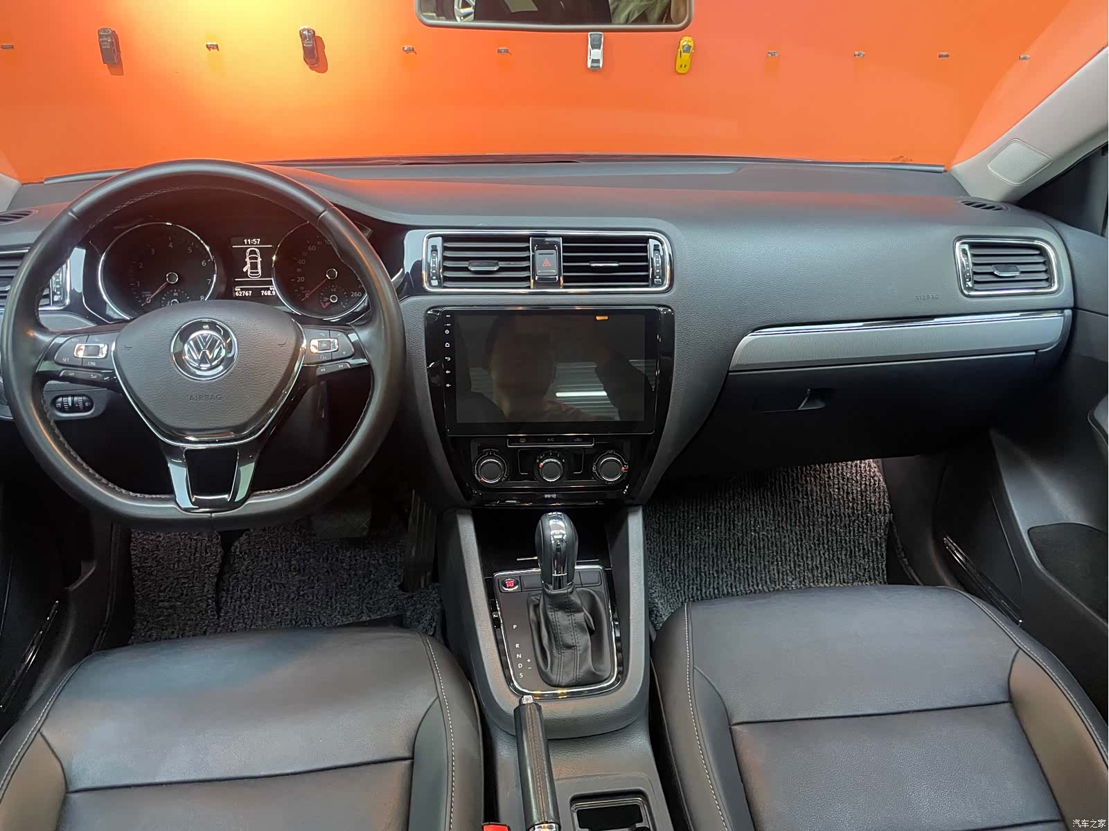 Volkswagen Sagitar, 2018 9