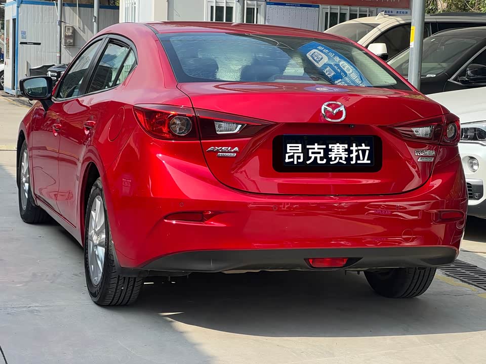 Mazda 3 Angkesaila