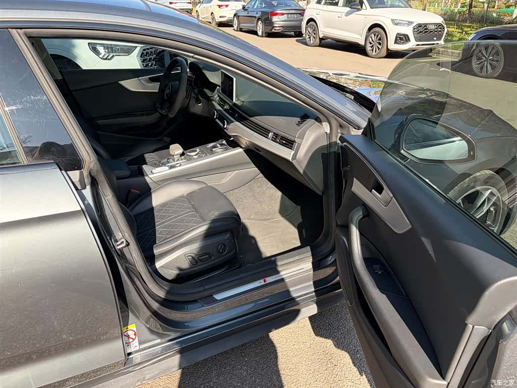 Audi A5, 2020 27