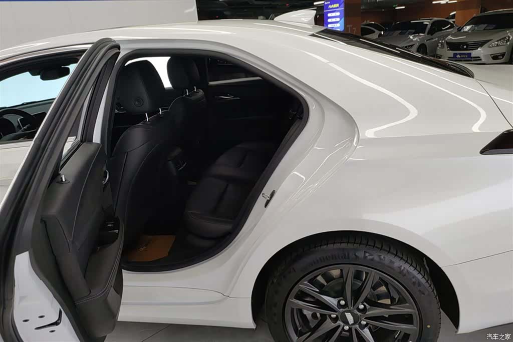 Cadillac CT4, 2024 11