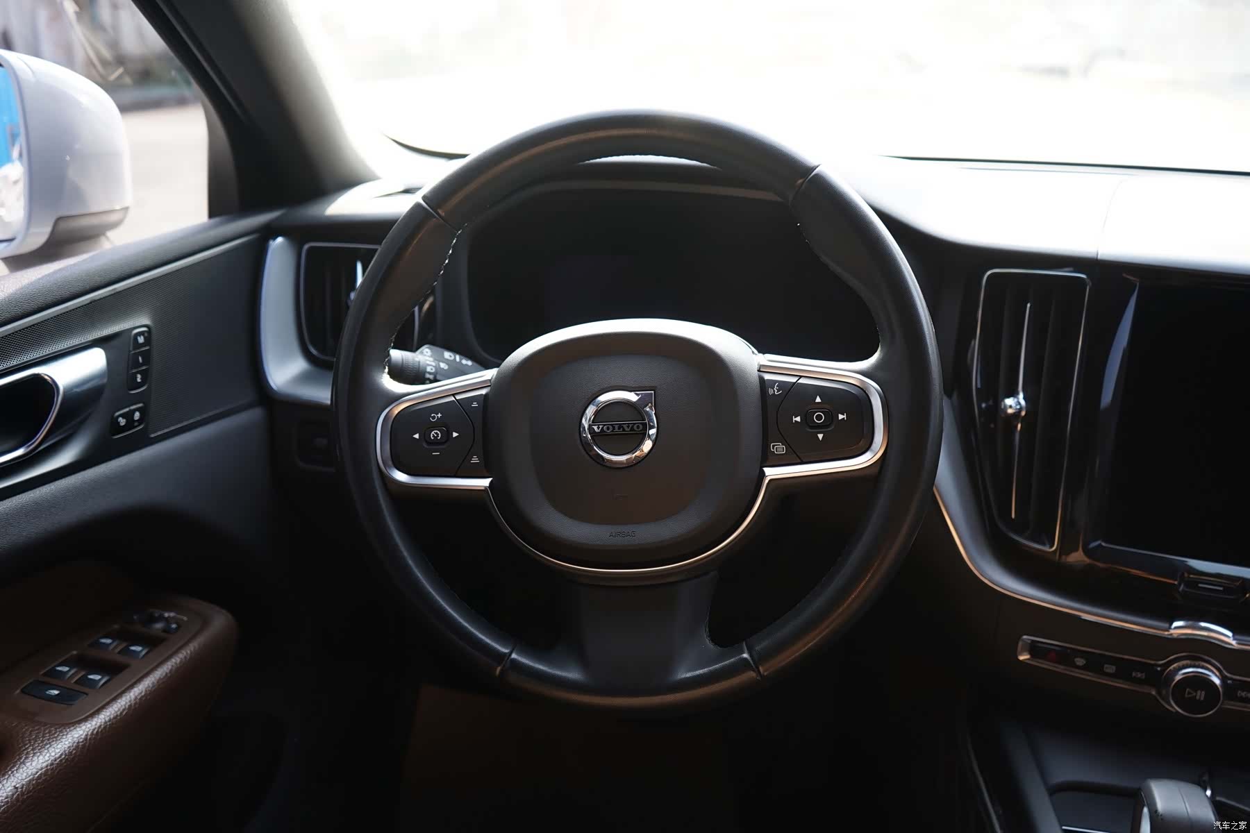 Volvo XC60, 2021 15