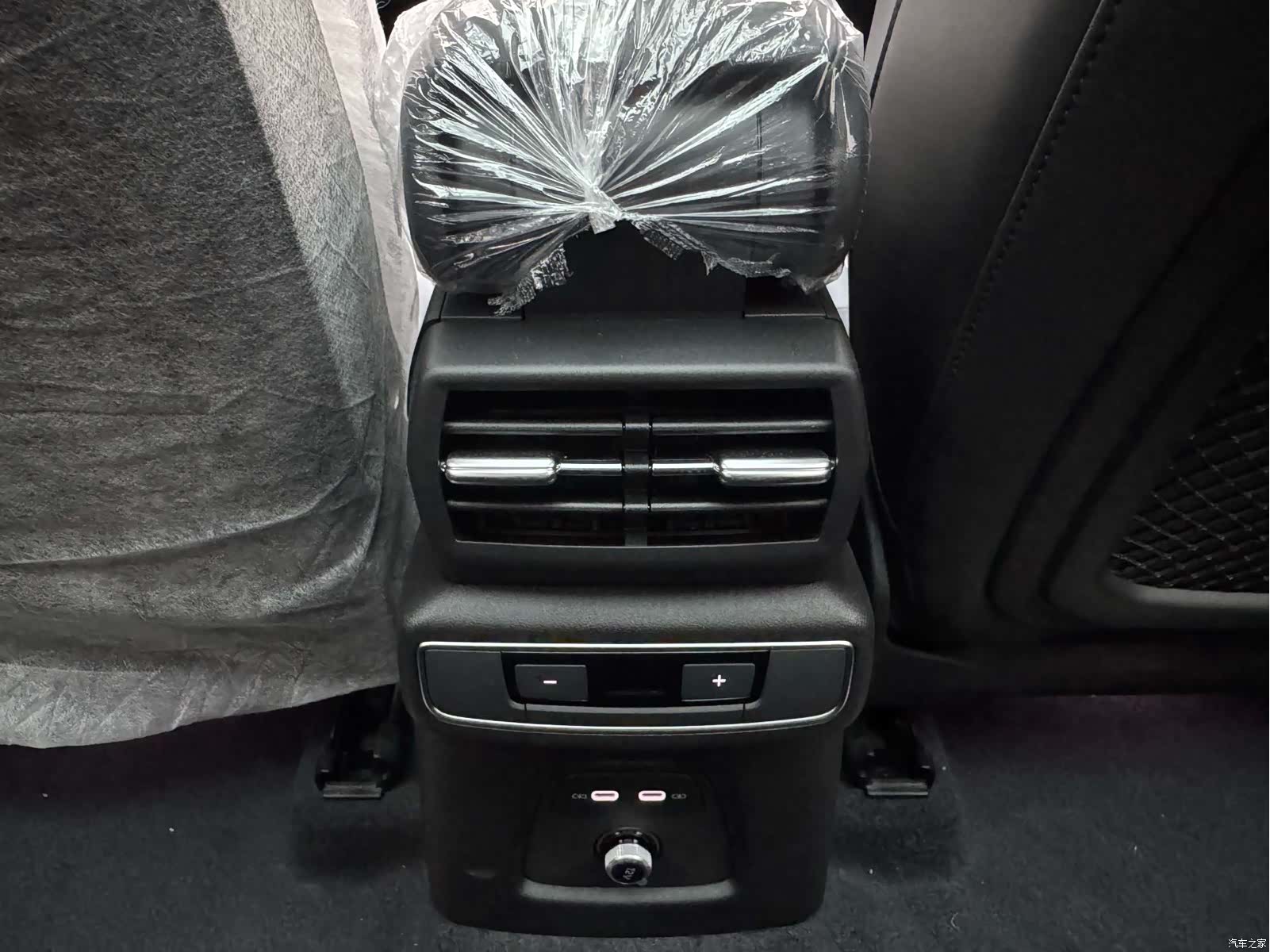 Audi Q4 e-tron, 2026 14