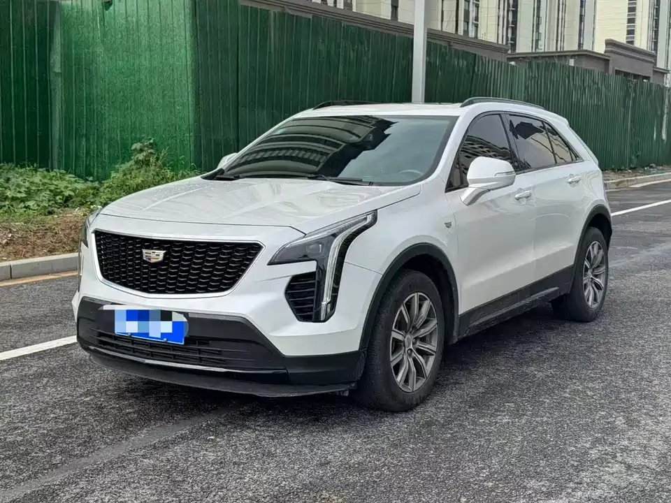 Cadillac XT4