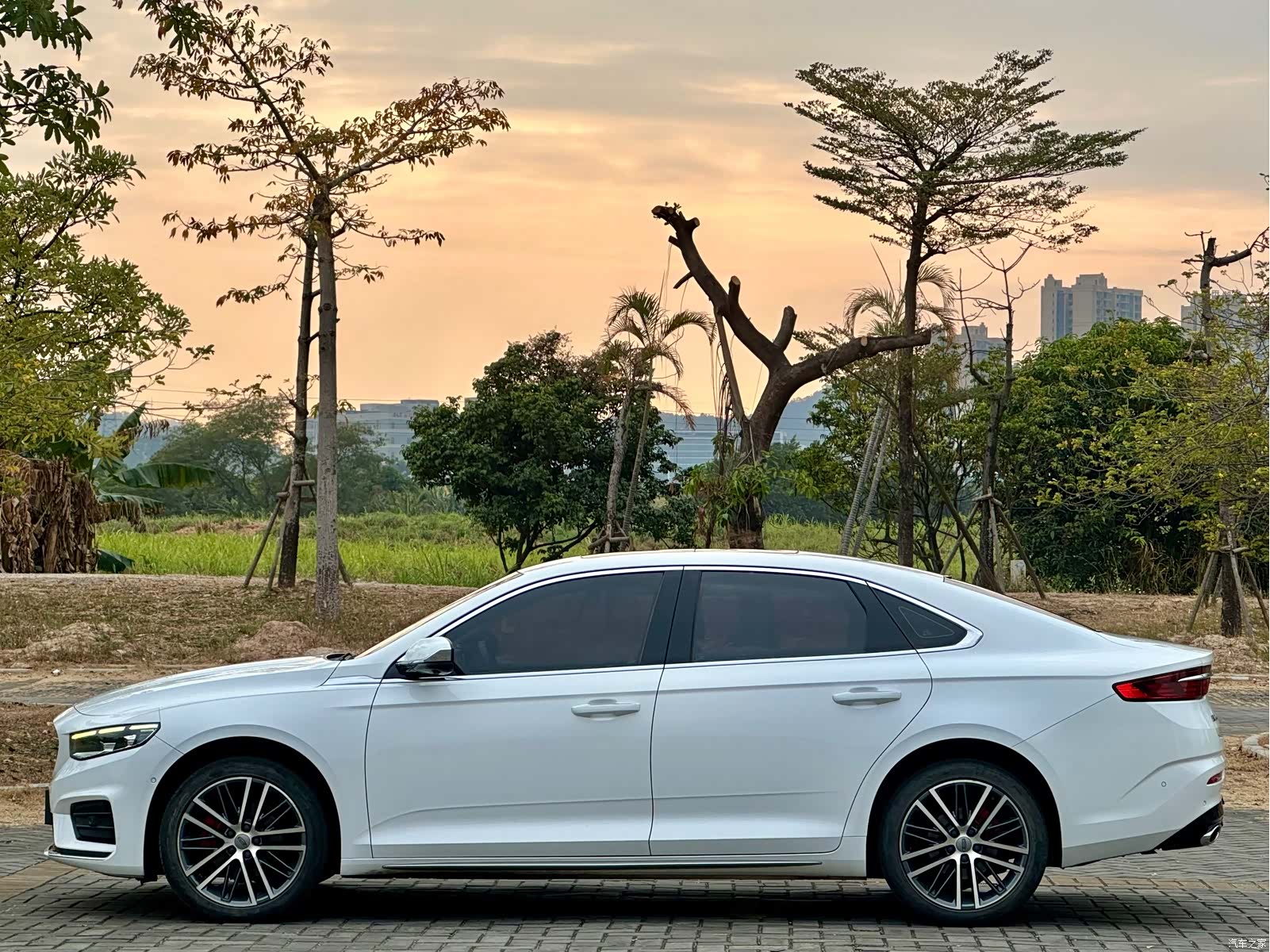 Geely Preface, 2021 7