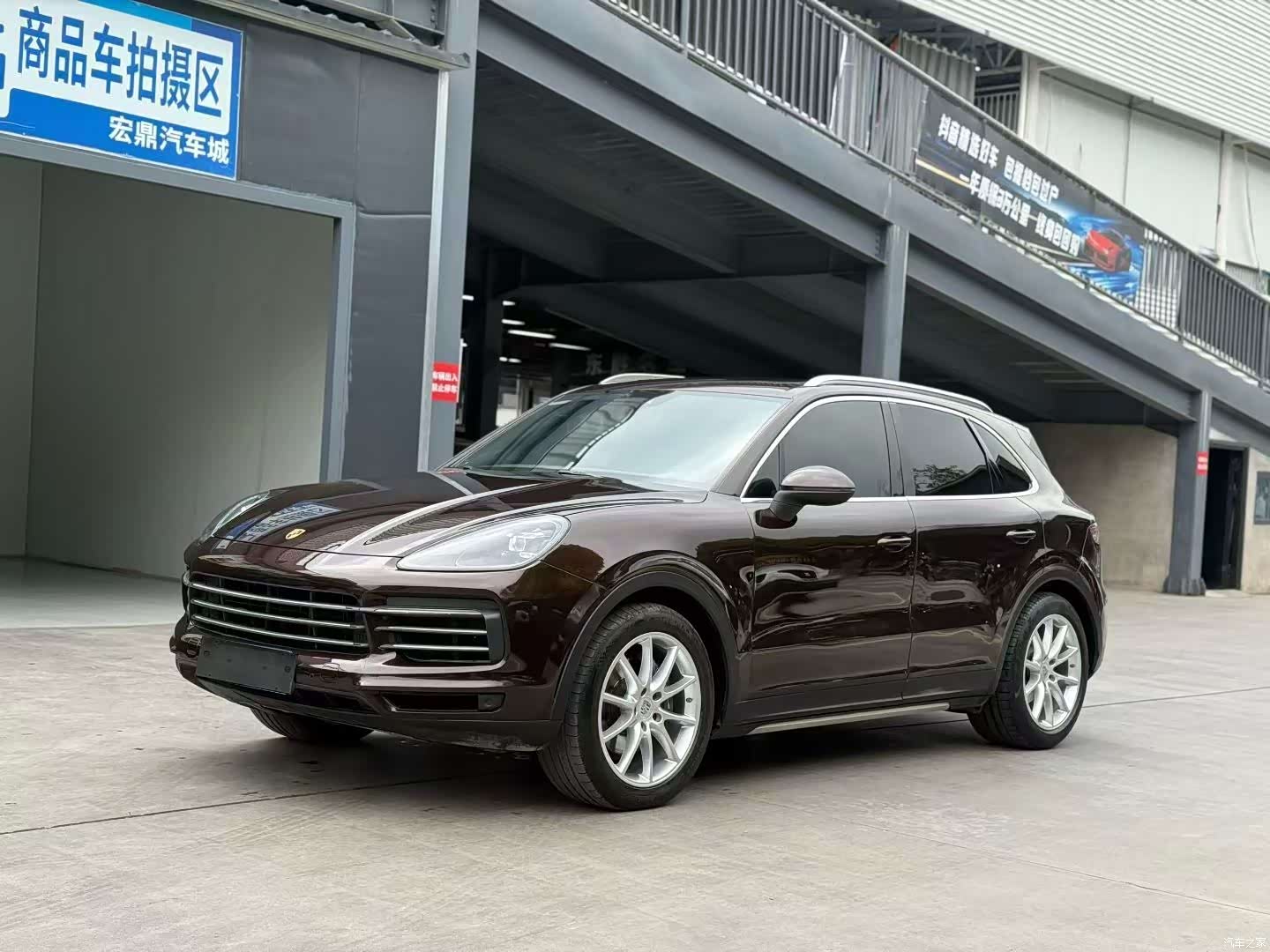 Porsche Cayenne, 2020 1