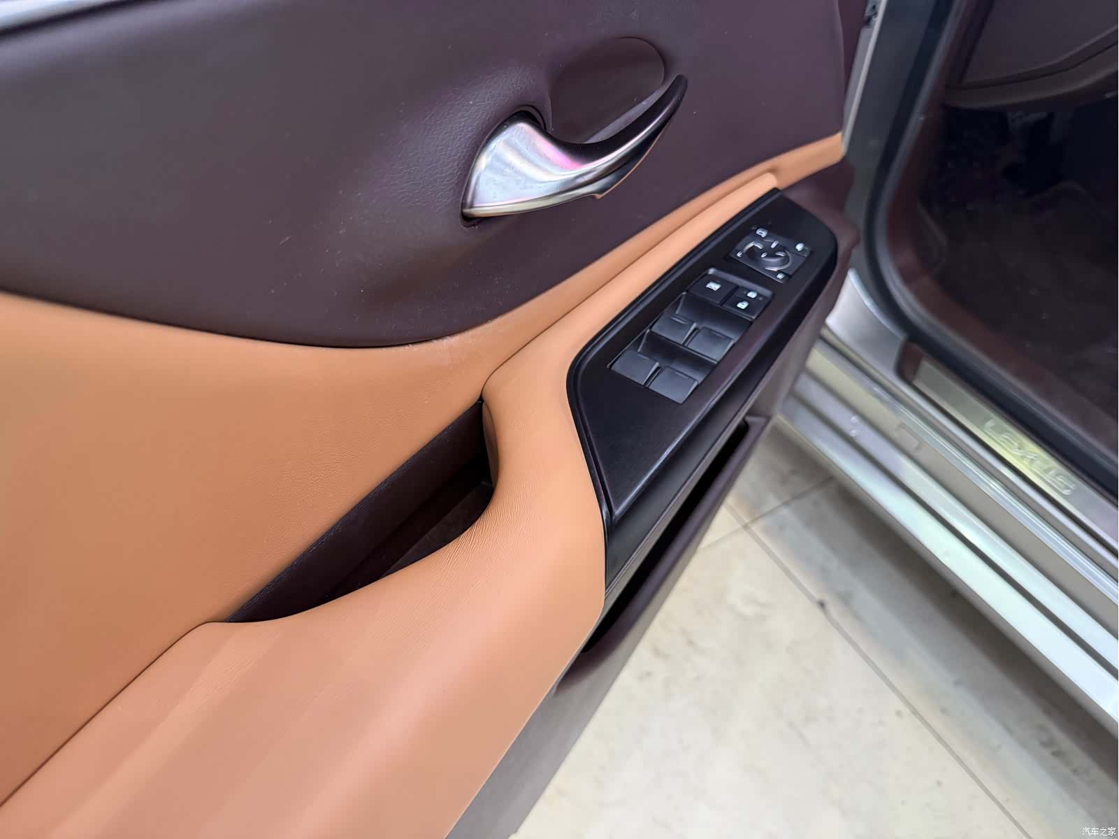 Lexus ES, 2020 15