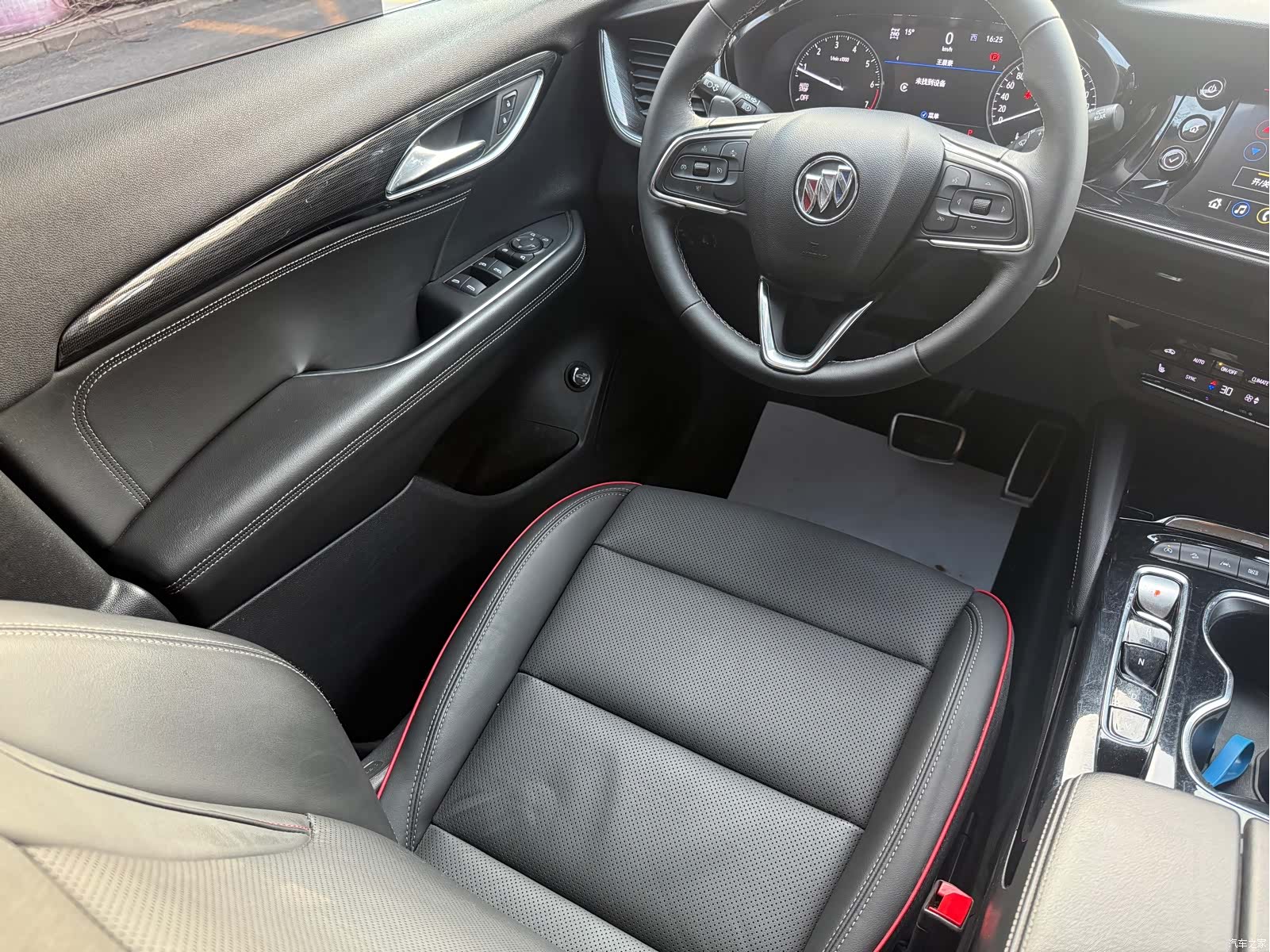 Buick Envision, 2023 15