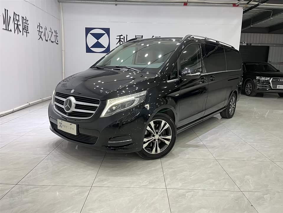 Mercedes-Benz V-class