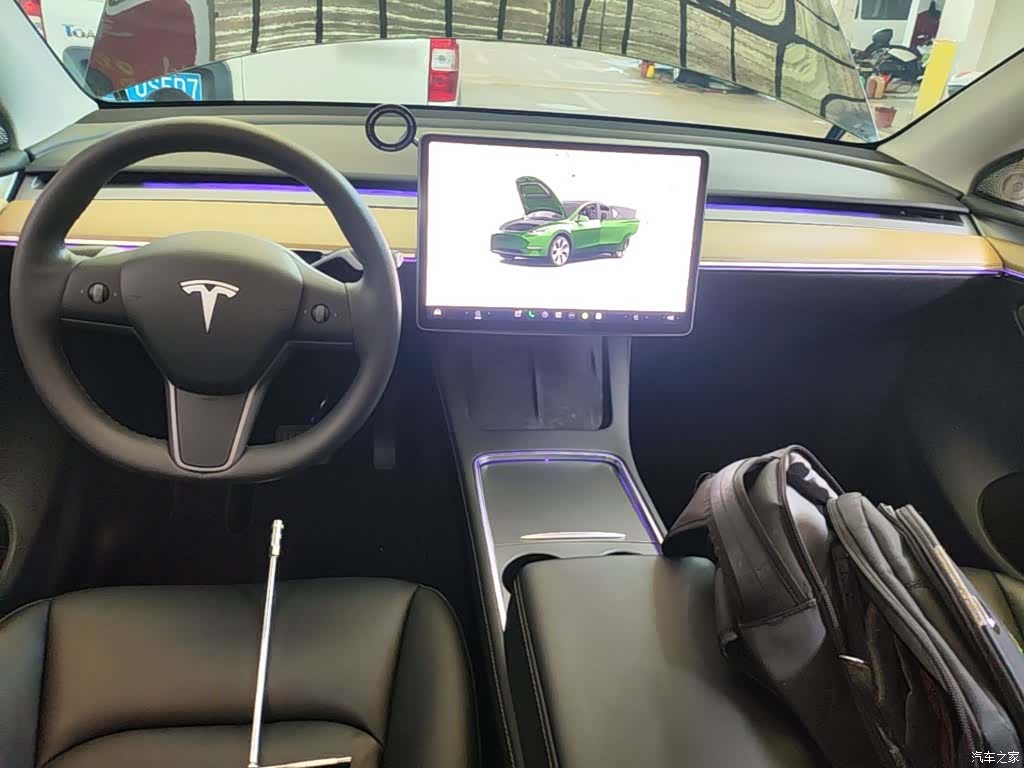 Tesla Model Y, 2022 10