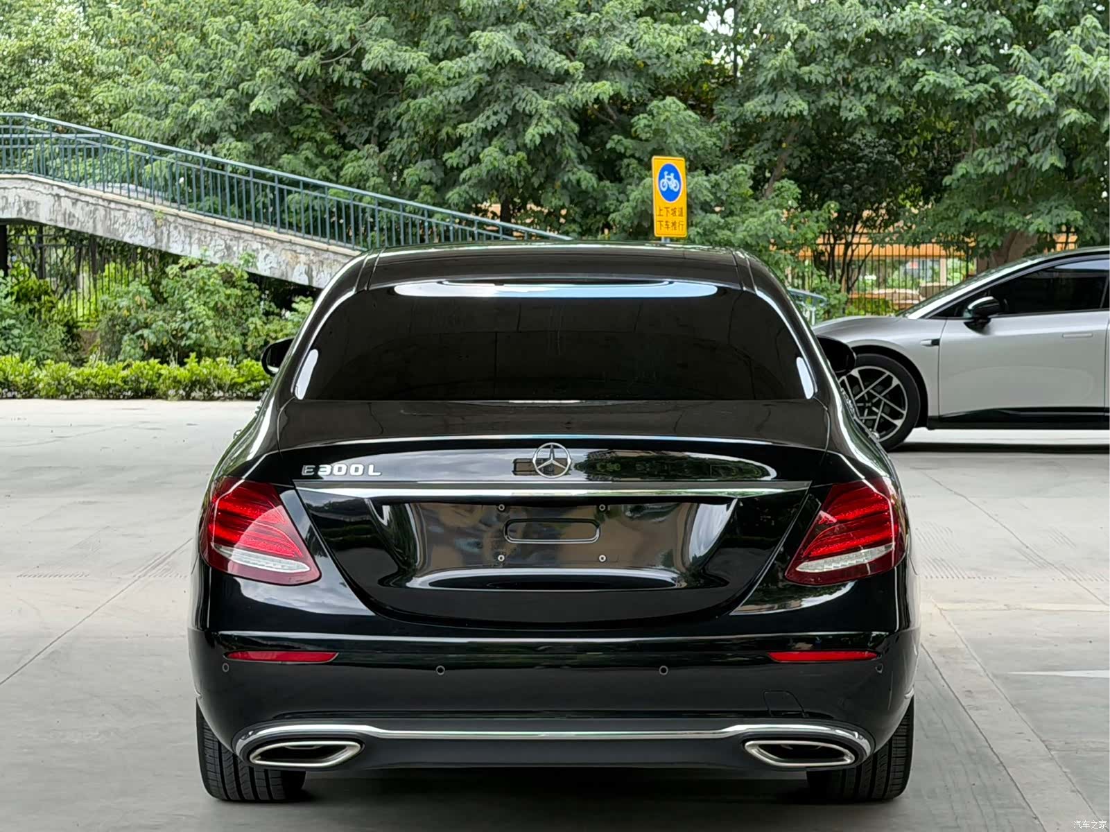 Mercedes-Benz E-Class, 2019 8