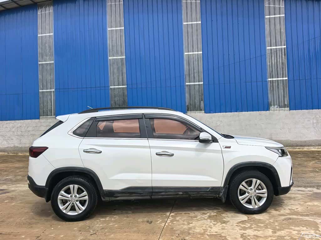 BAIC S5, 2017 3