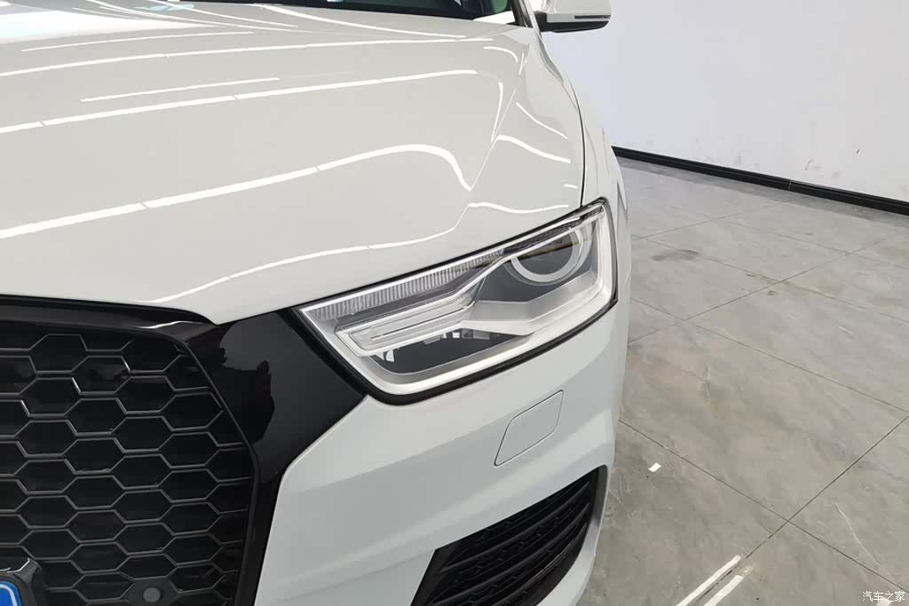 Audi Q3, 2018 все фото