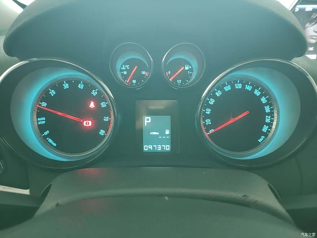 Buick Encore, 2016 12