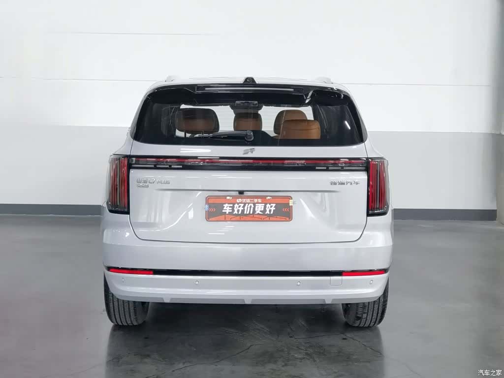 Jetour L7, 2025 4
