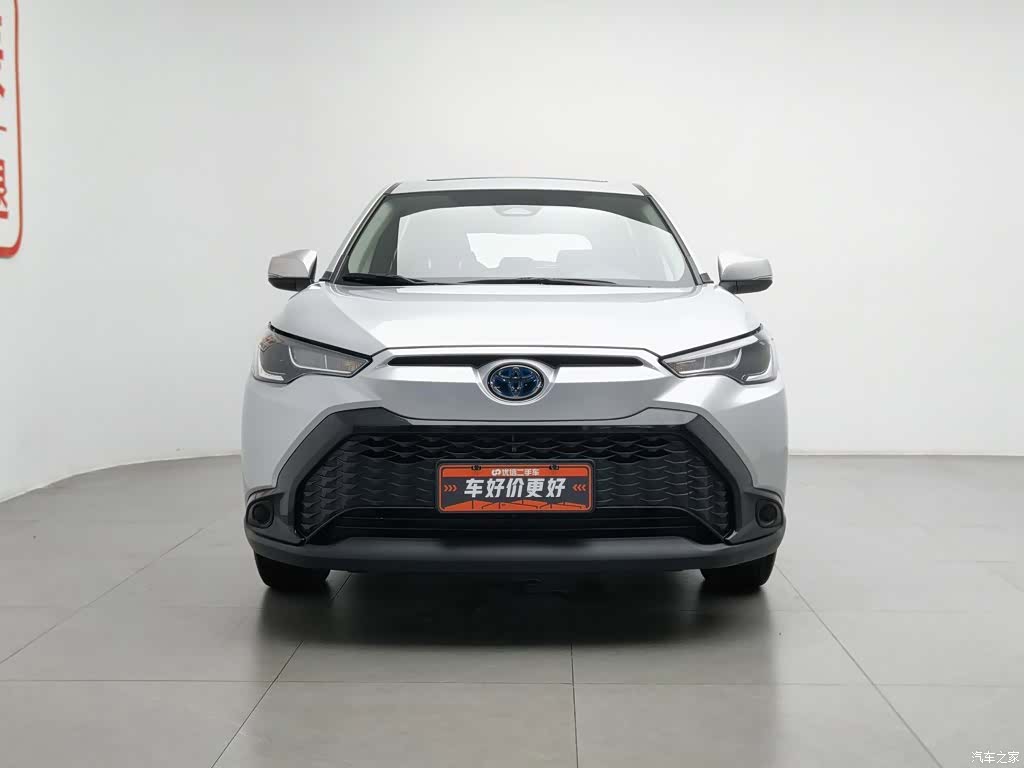 Toyota Frontlander, 2023 3