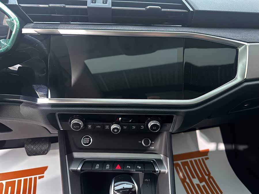 Audi Q3 2022, фото 14