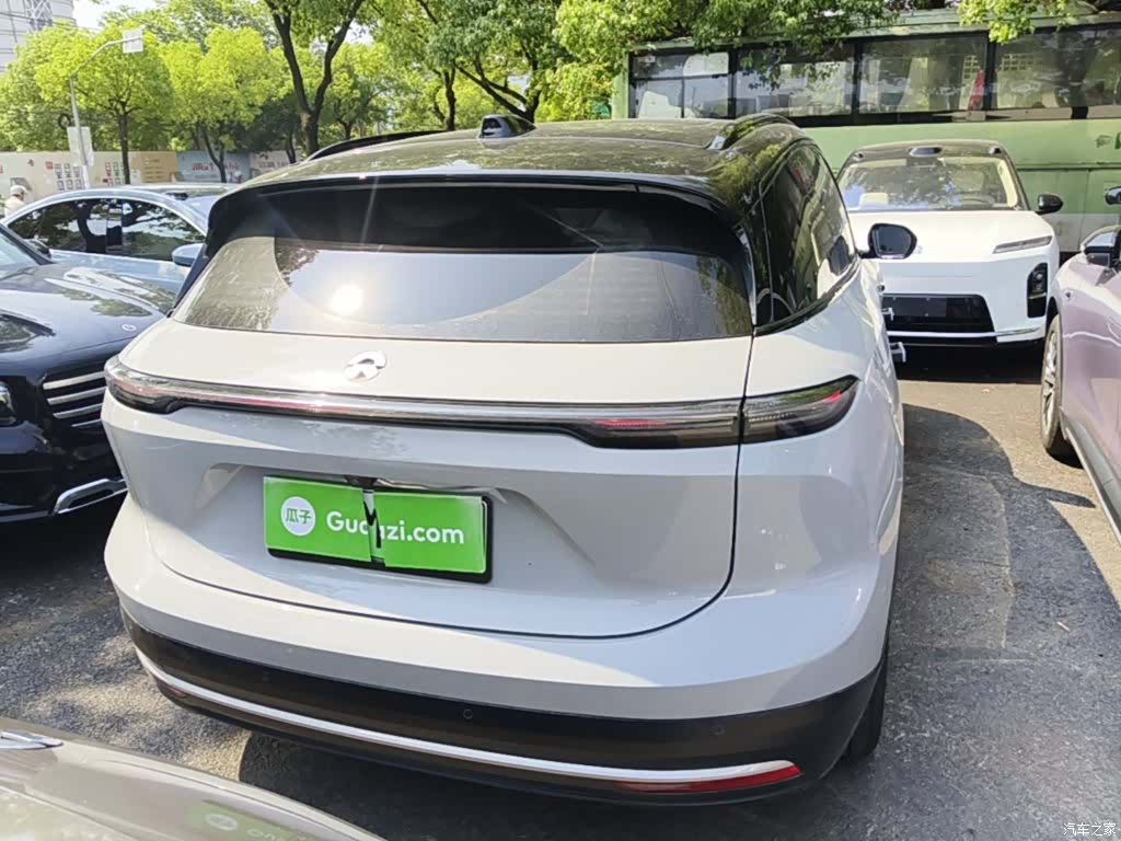 NIO ES6, 2025 4