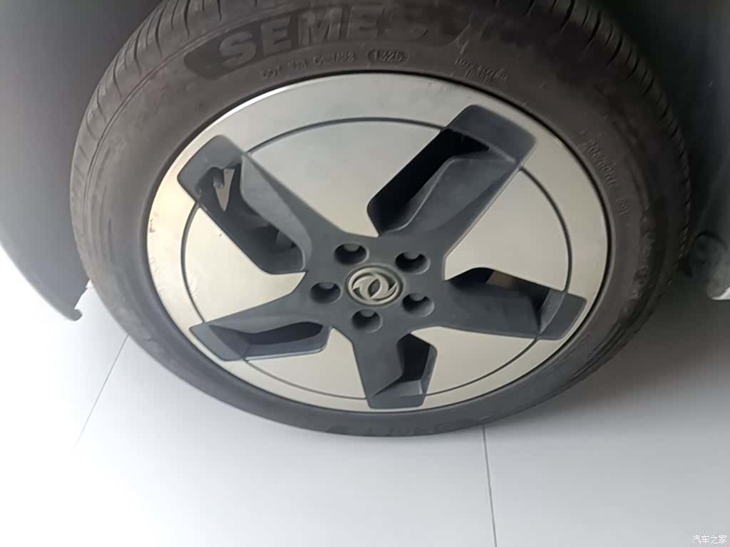 DongFeng E70, 2022 23