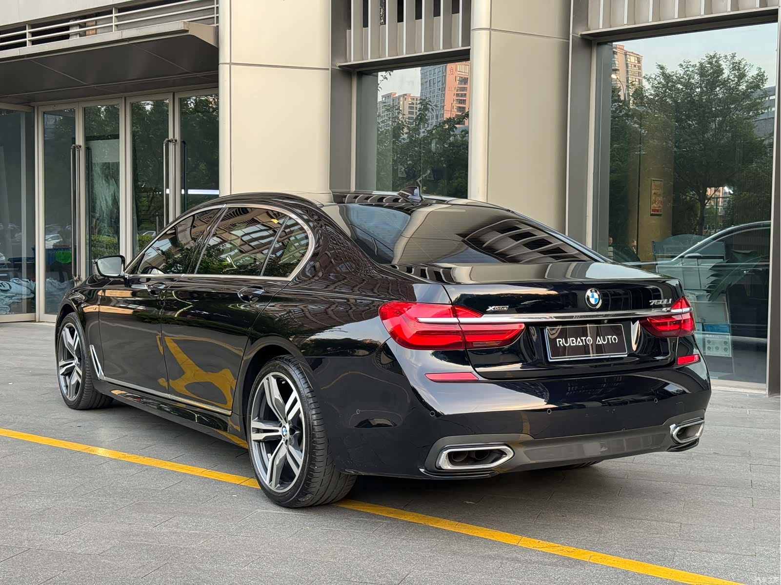 BMW 7 Series, 2018 4