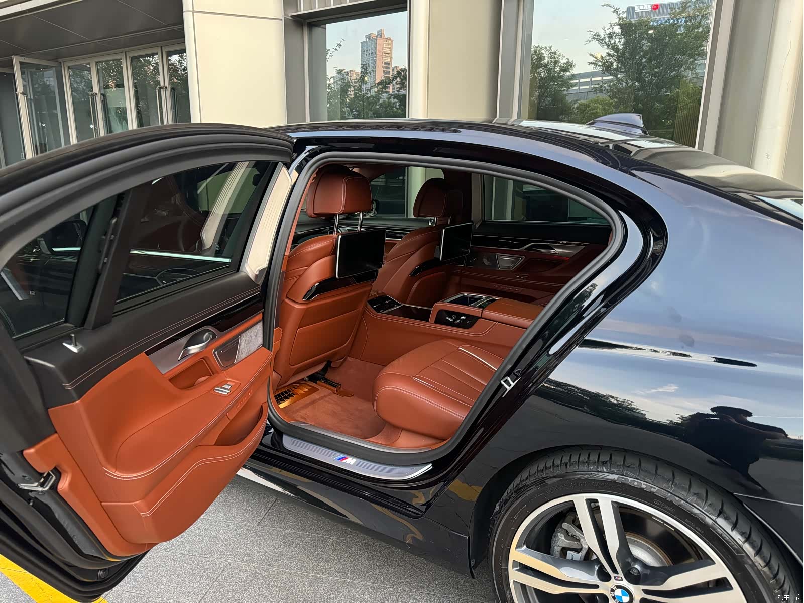 BMW 7 Series, 2018 17