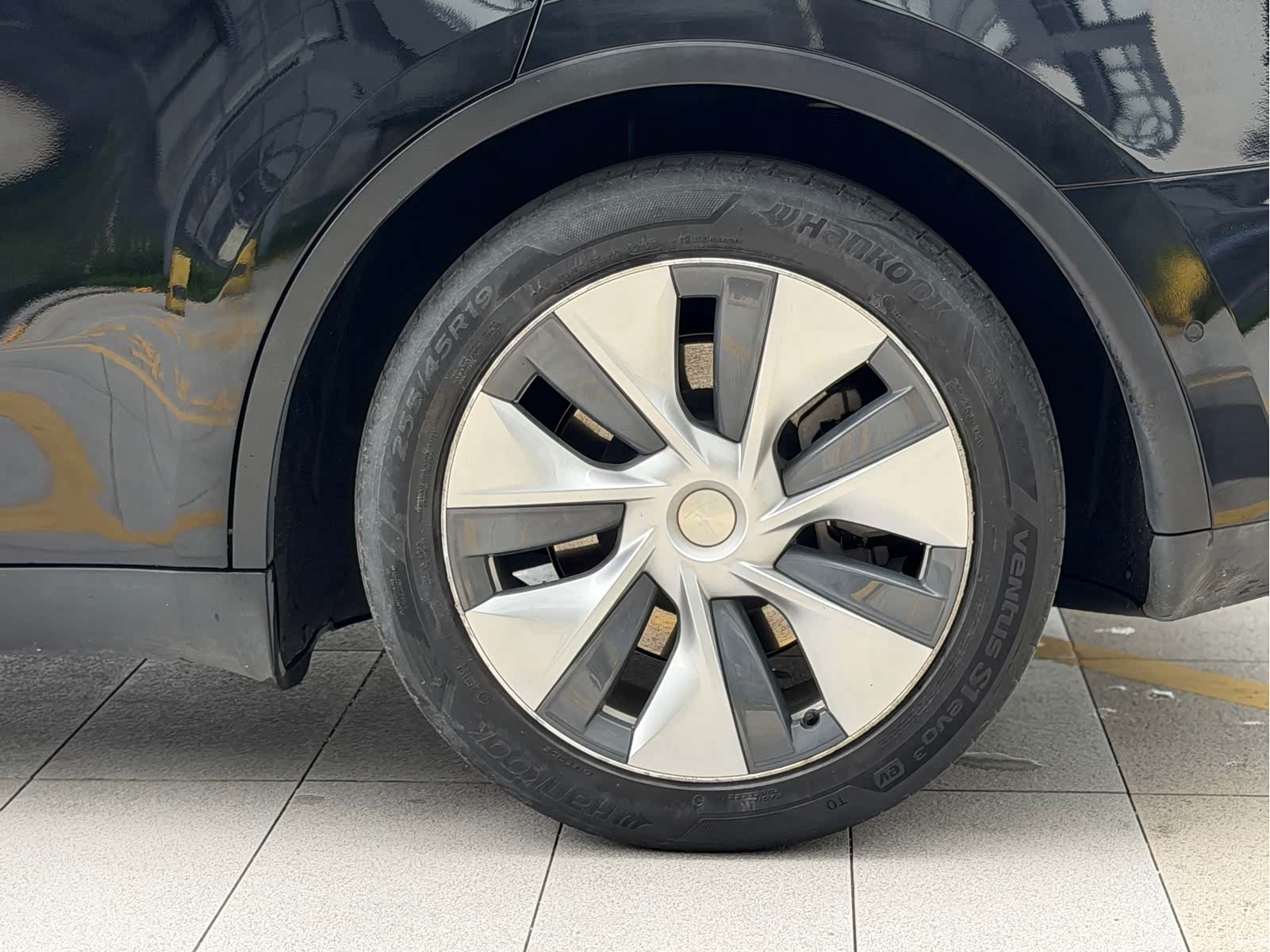 Tesla Model Y, 2021 8