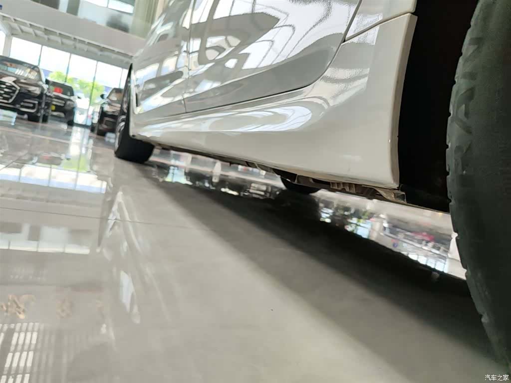 BMW 5 Series, 2022 22