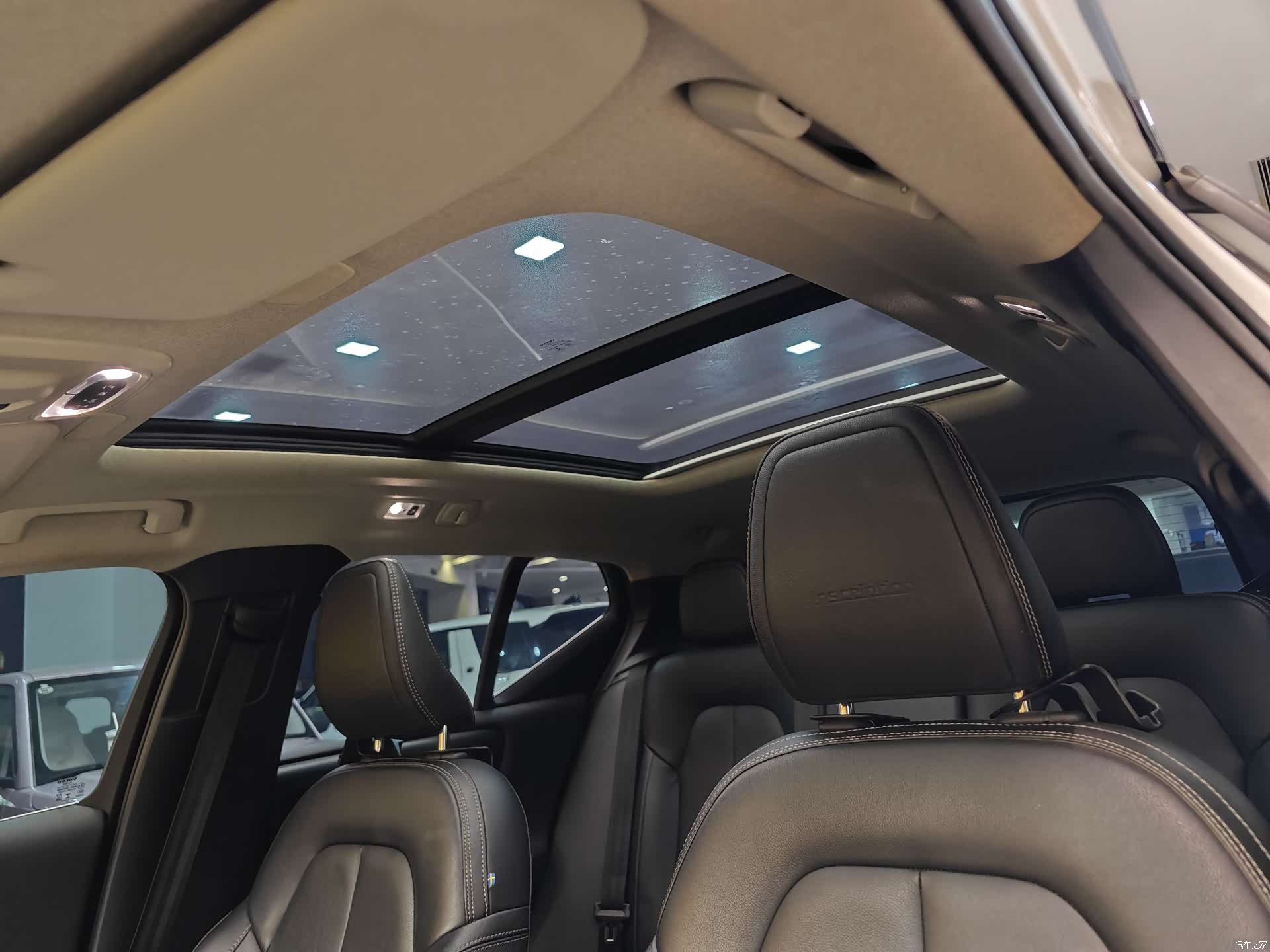 Volvo XC40, 2019 13