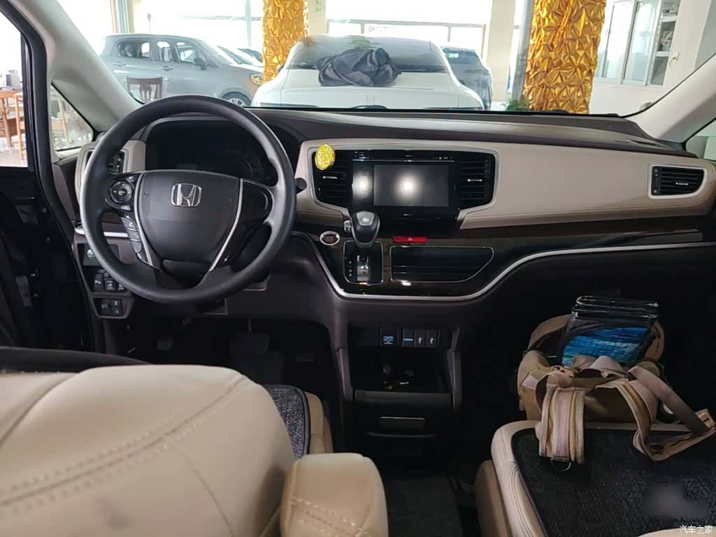Honda Odyssey, 2016 10