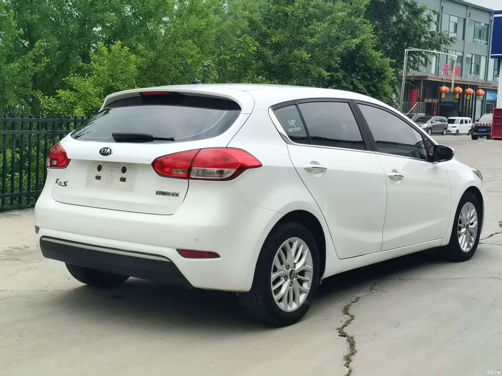 Kia K3, 2014 4