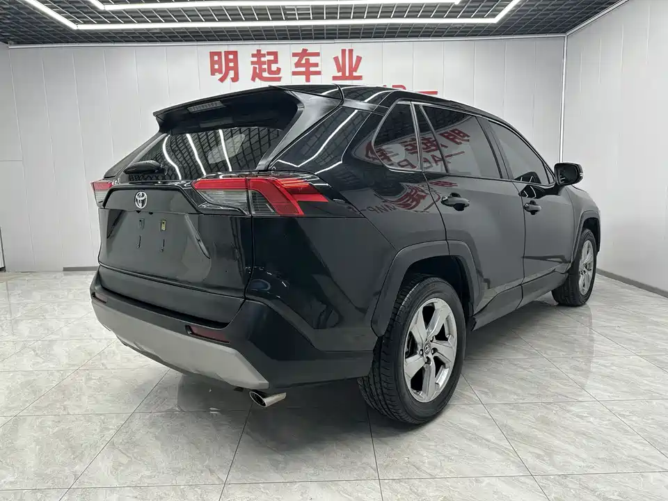 Toyota RAV4 Rongfang