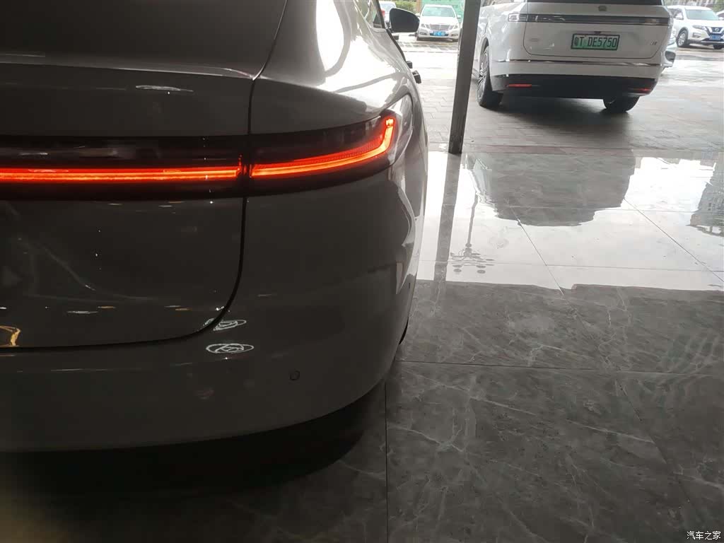 NIO ET7, 2023 24