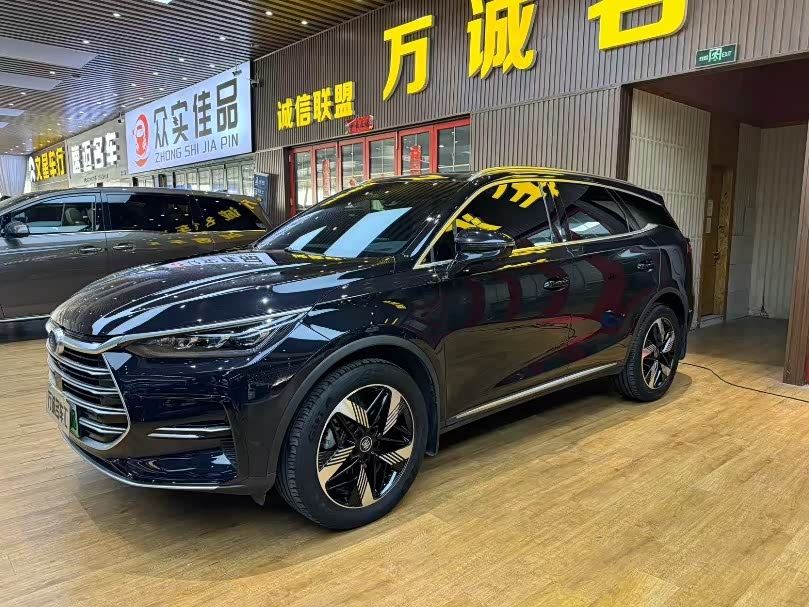 BYD Tang NEV
