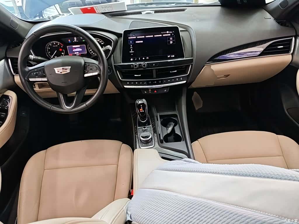 Cadillac CT5, 2021 10
