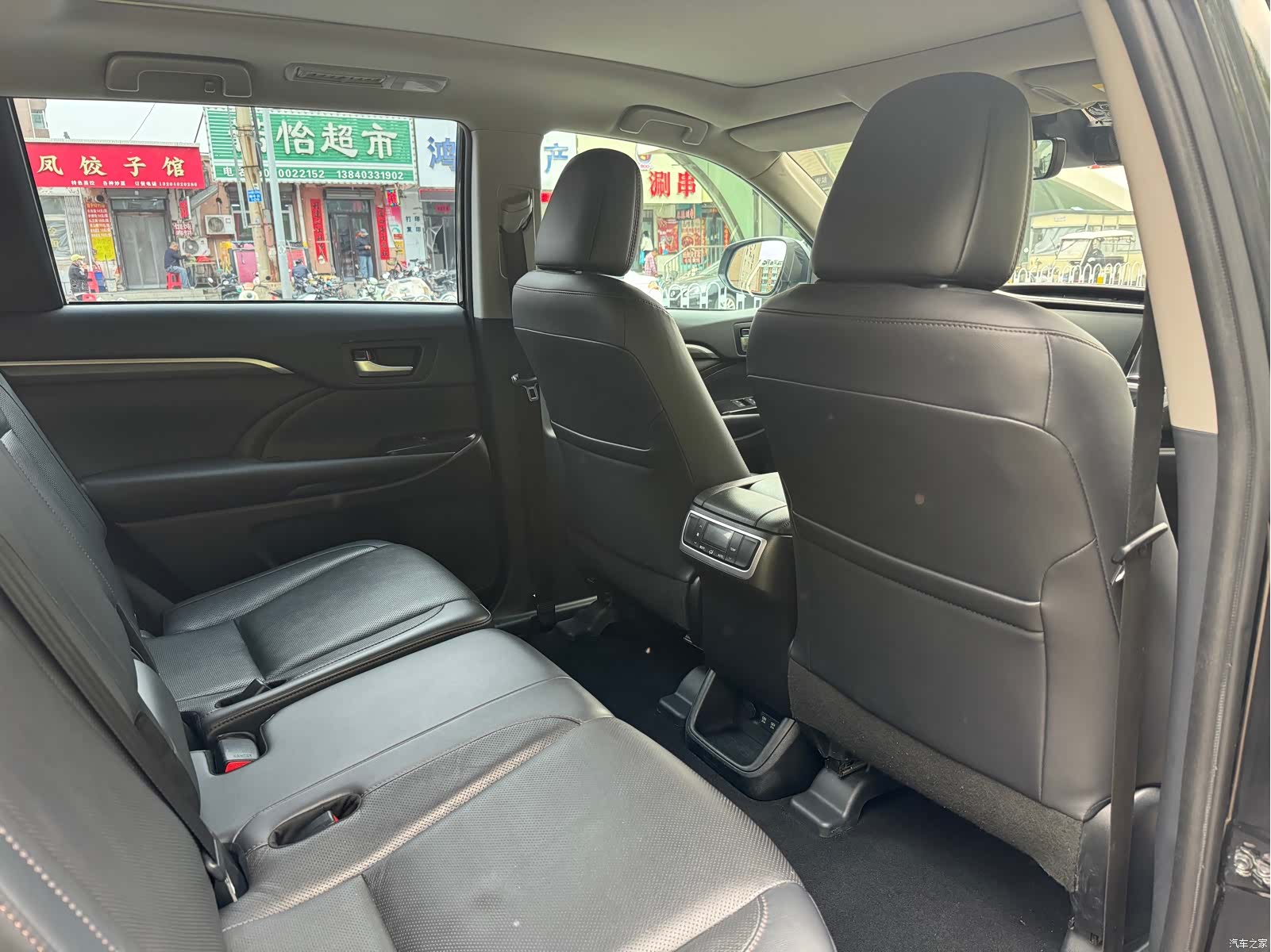Toyota Highlander, 2022 21